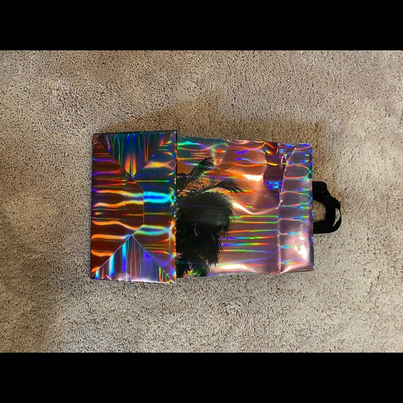 Limited edition Gucci shopping bag - Picture 4 of 7